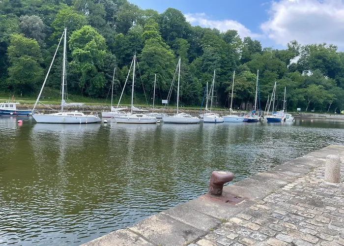 Exceptionnel Tres Beau T2 Sur Le Port De St Goustan- Vue Sur Le Port!